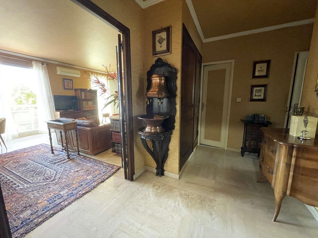 Appartement à vendre, 67m², Nîmes