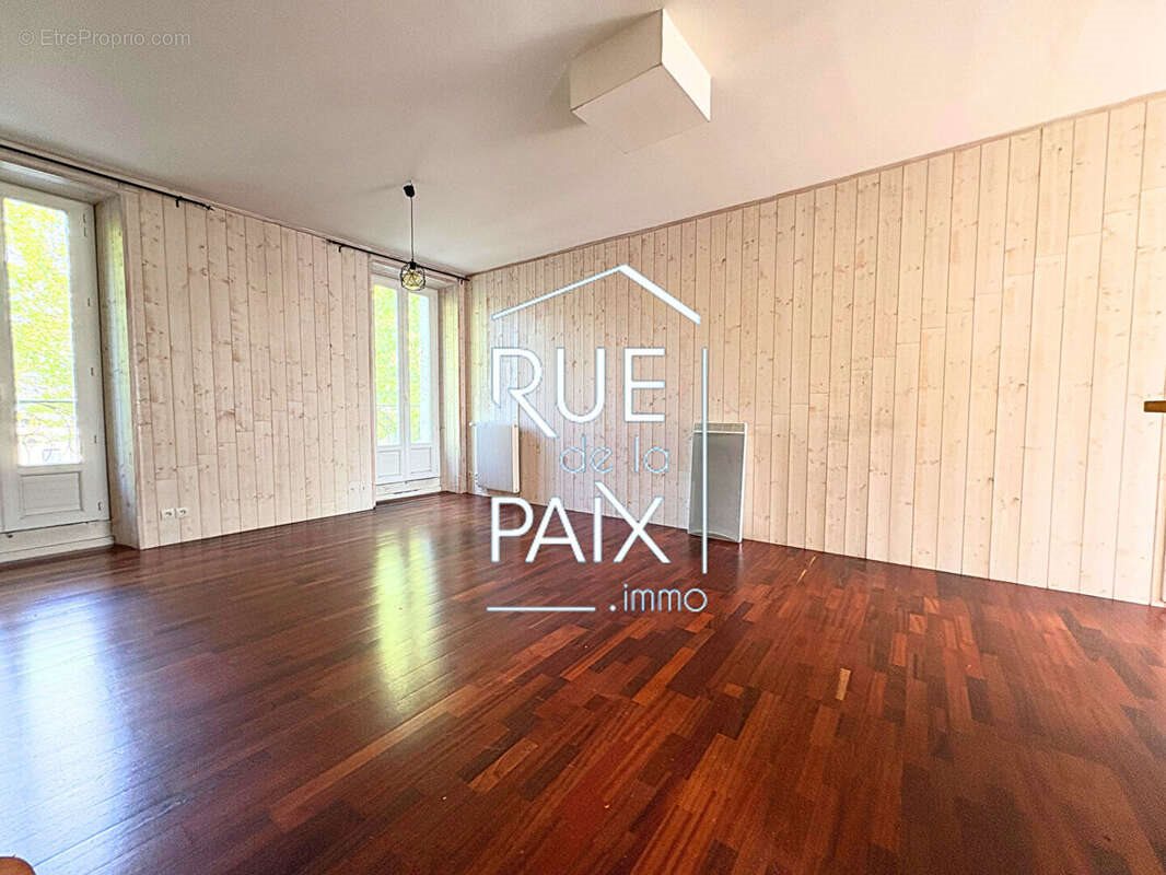 Appartement à vendre, 178m², Parthenay