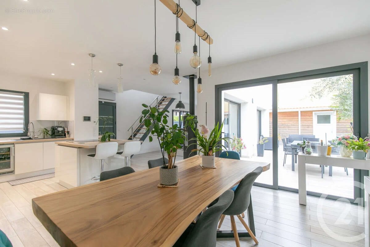 Maison à vendre, 118m², Saint-Maur-des-Fossés