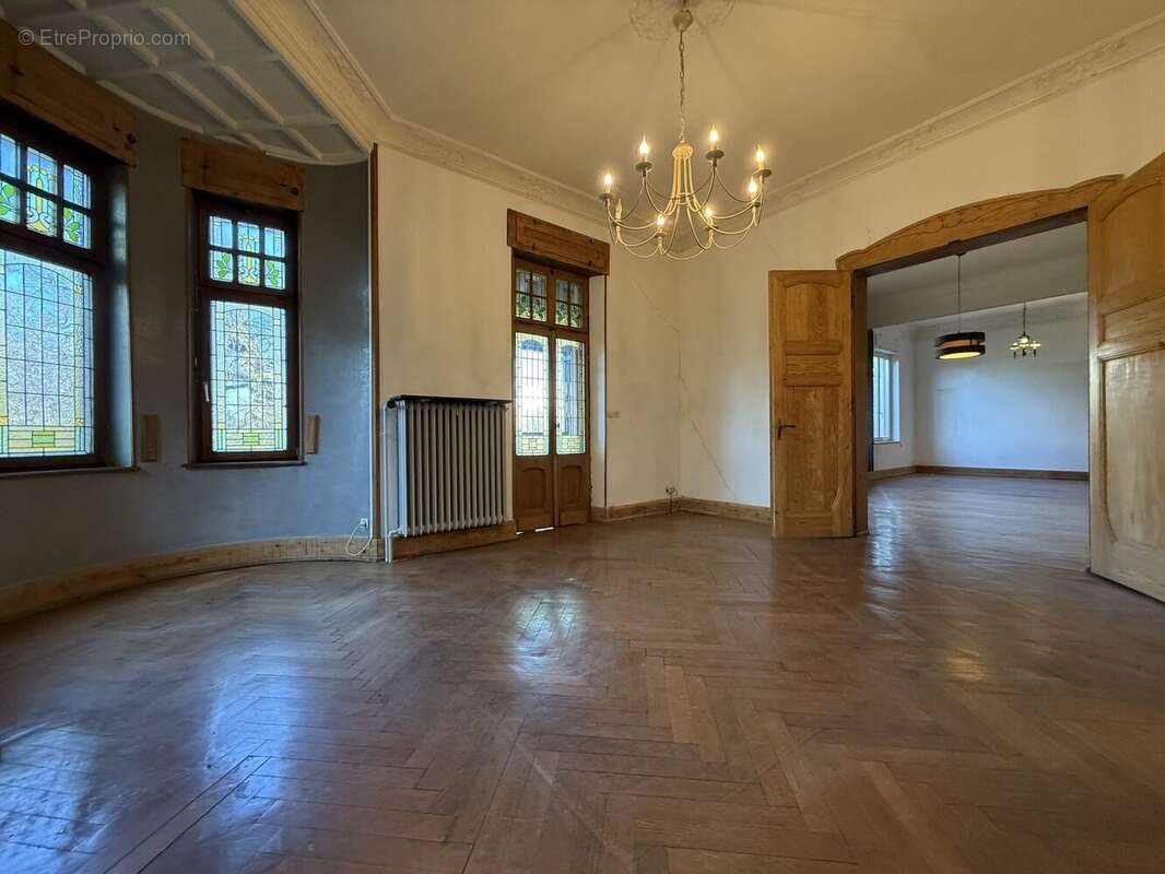 Maison à vendre, 288m², Montigny-lès-Metz