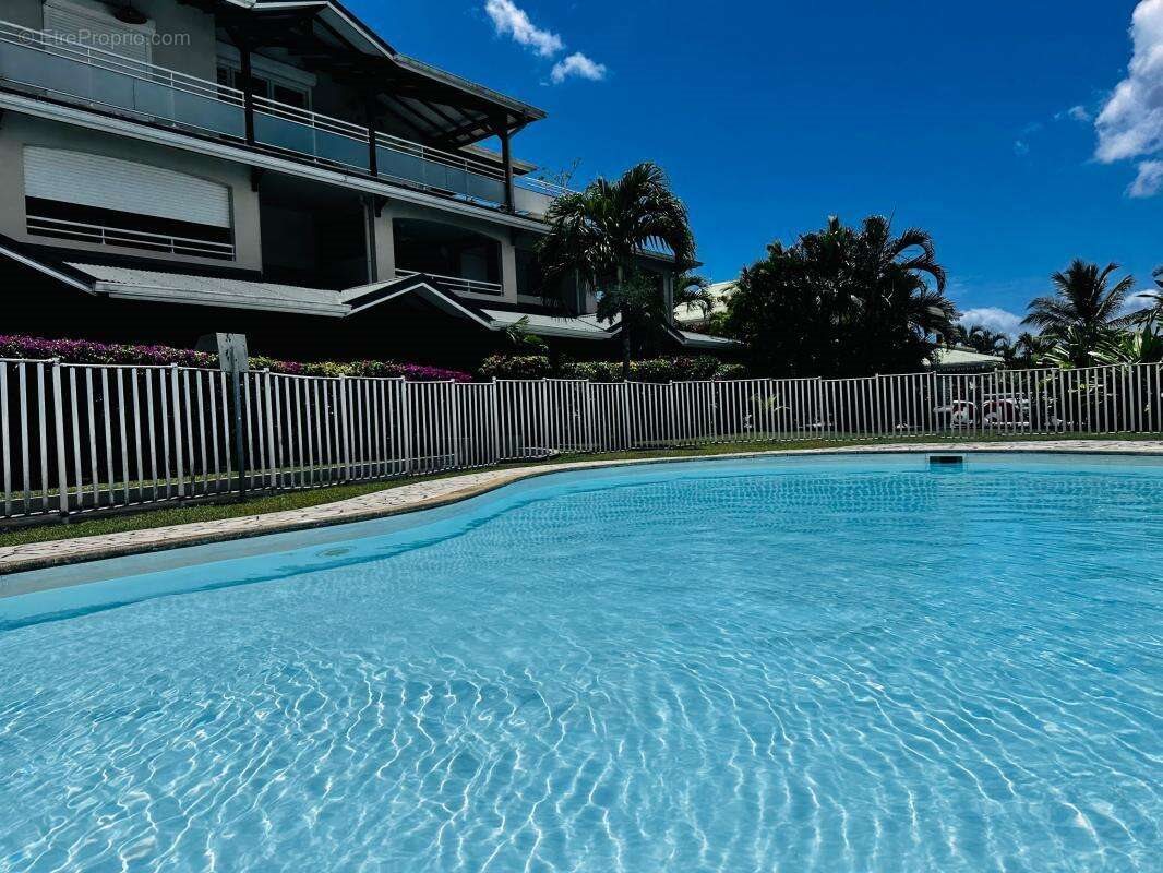 Appartement à vendre, 82m², Les Trois-Ilets