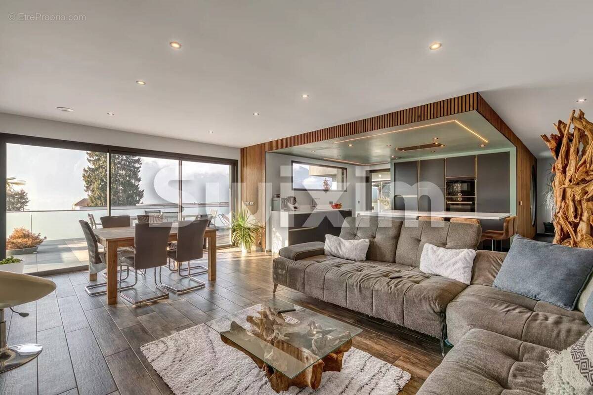 Maison à vendre, 242m², Aix-les-Bains