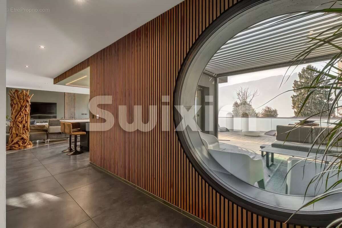 Maison à vendre, 242m², Aix-les-Bains