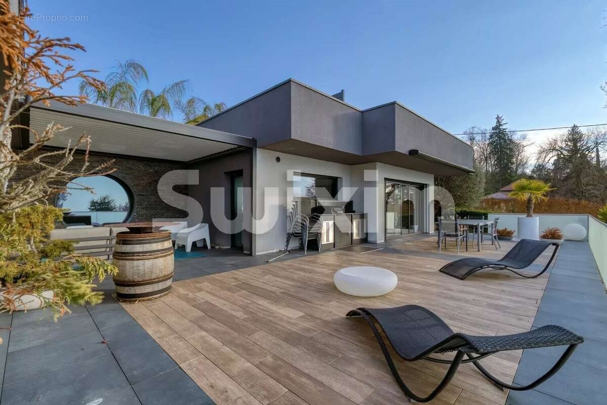 Maison à vendre, 242m², Aix-les-Bains