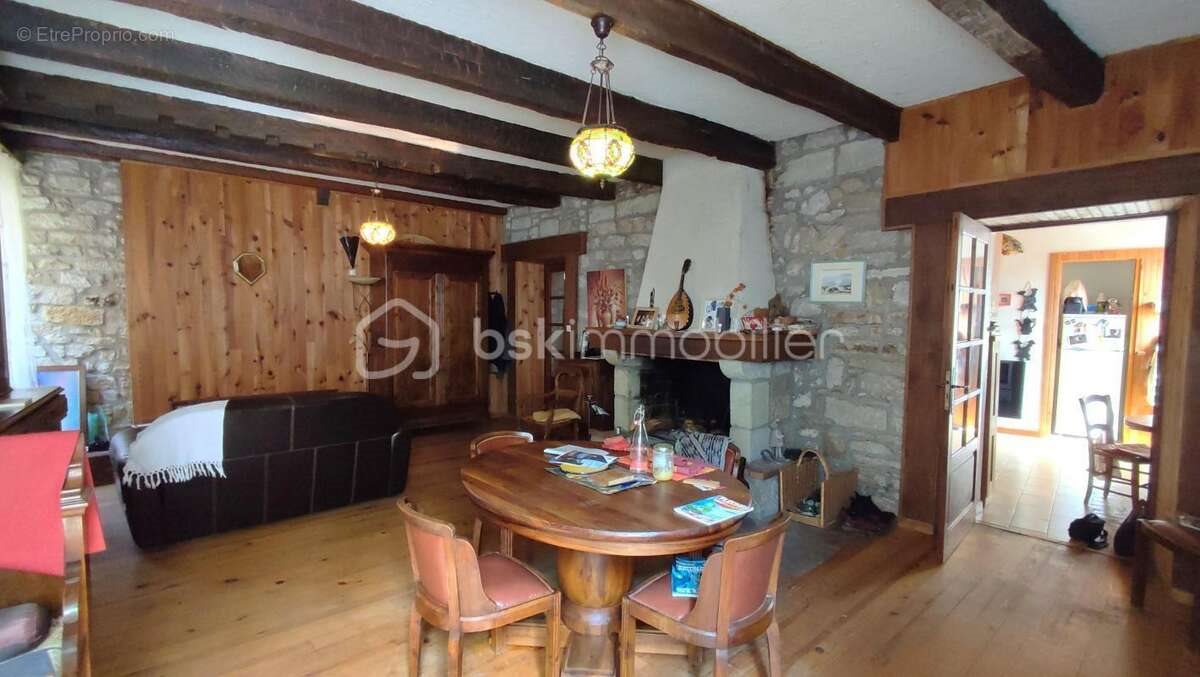 Appartement à vendre, 255m², Ceilhes-et-Rocozels