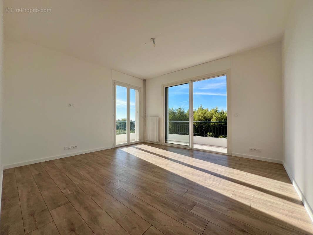Appartement à vendre, 71m², Toulon