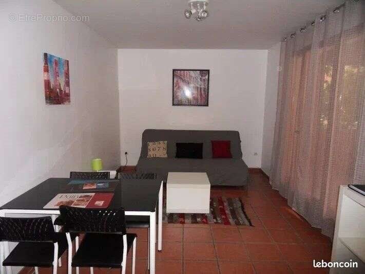 Appartement à vendre, 28m², Istres