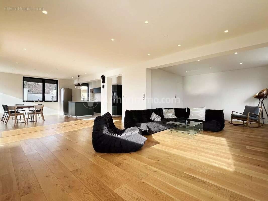 Maison à vendre, 314m², Clermont-Ferrand