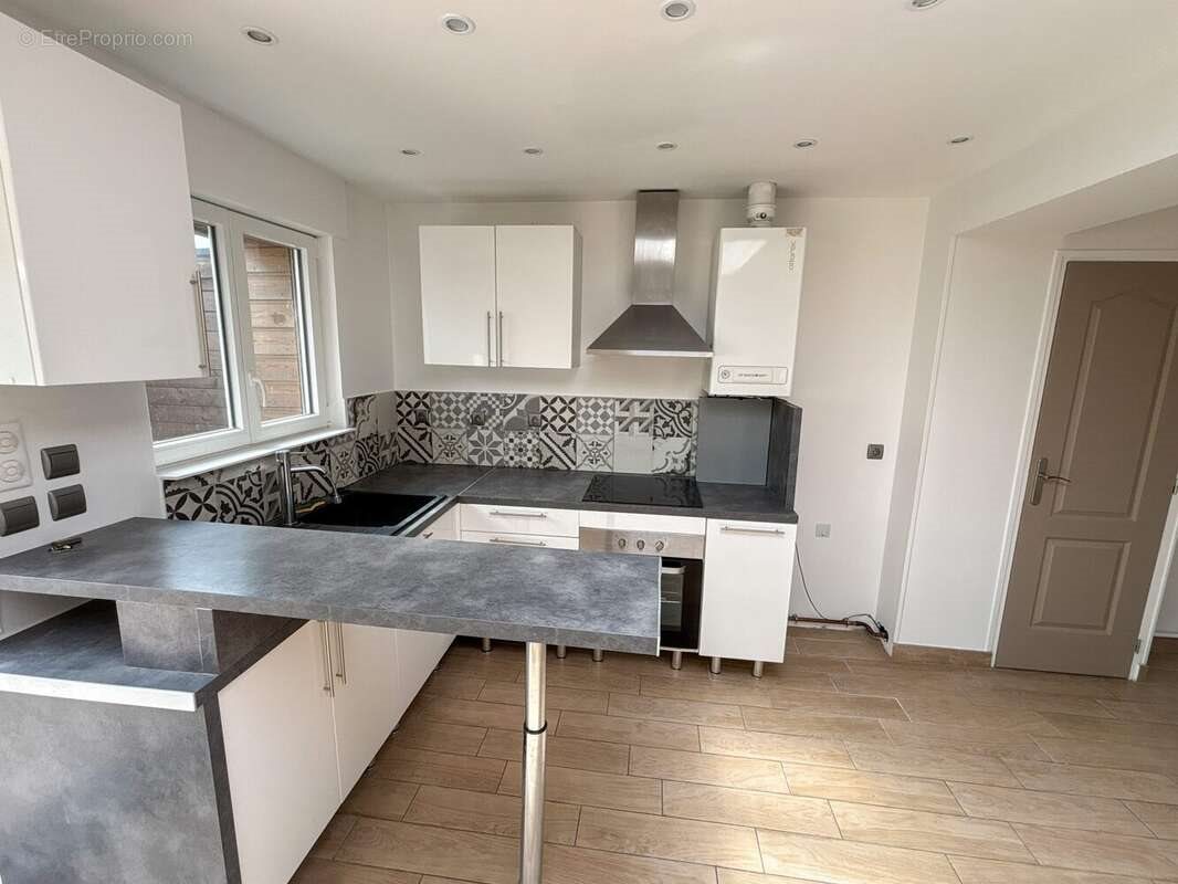 Maison à vendre, 51m², Leers