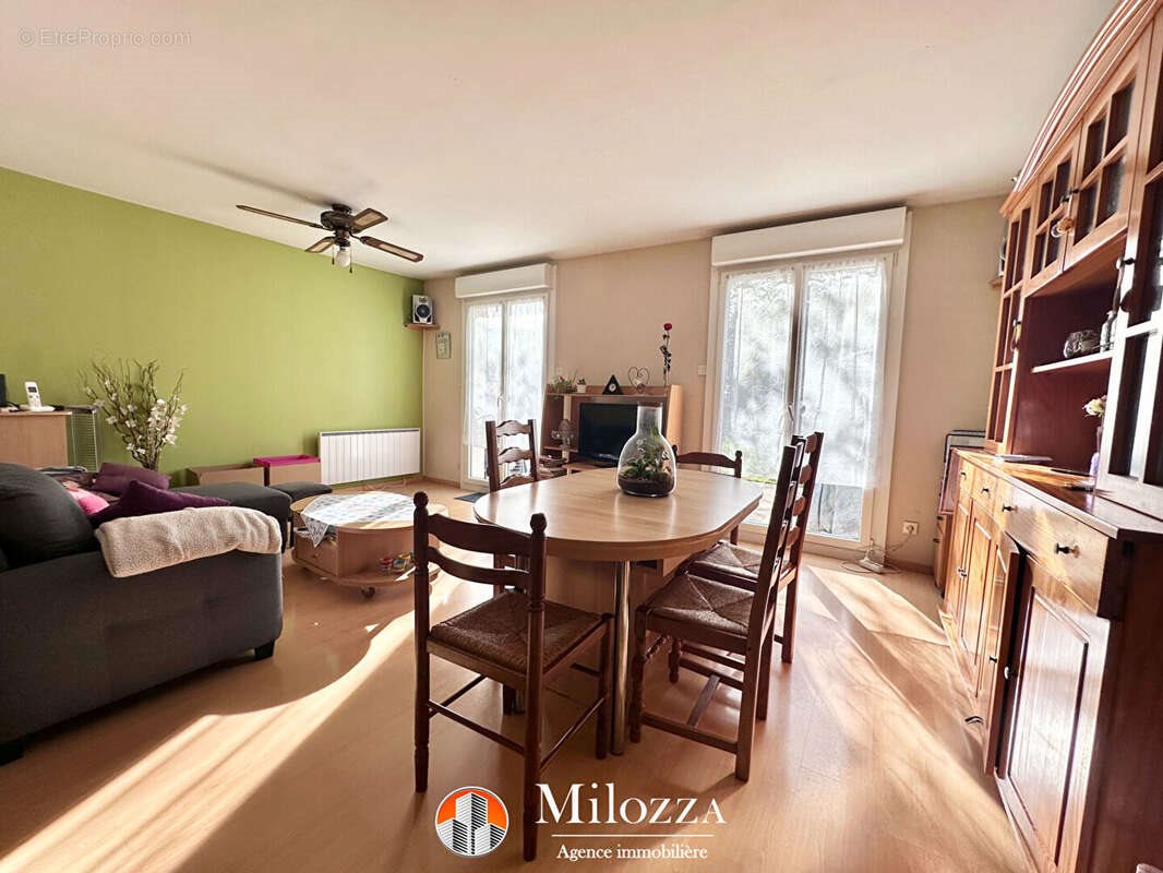 Maison à vendre, 93m², Saint-Bonnet-de-Mure