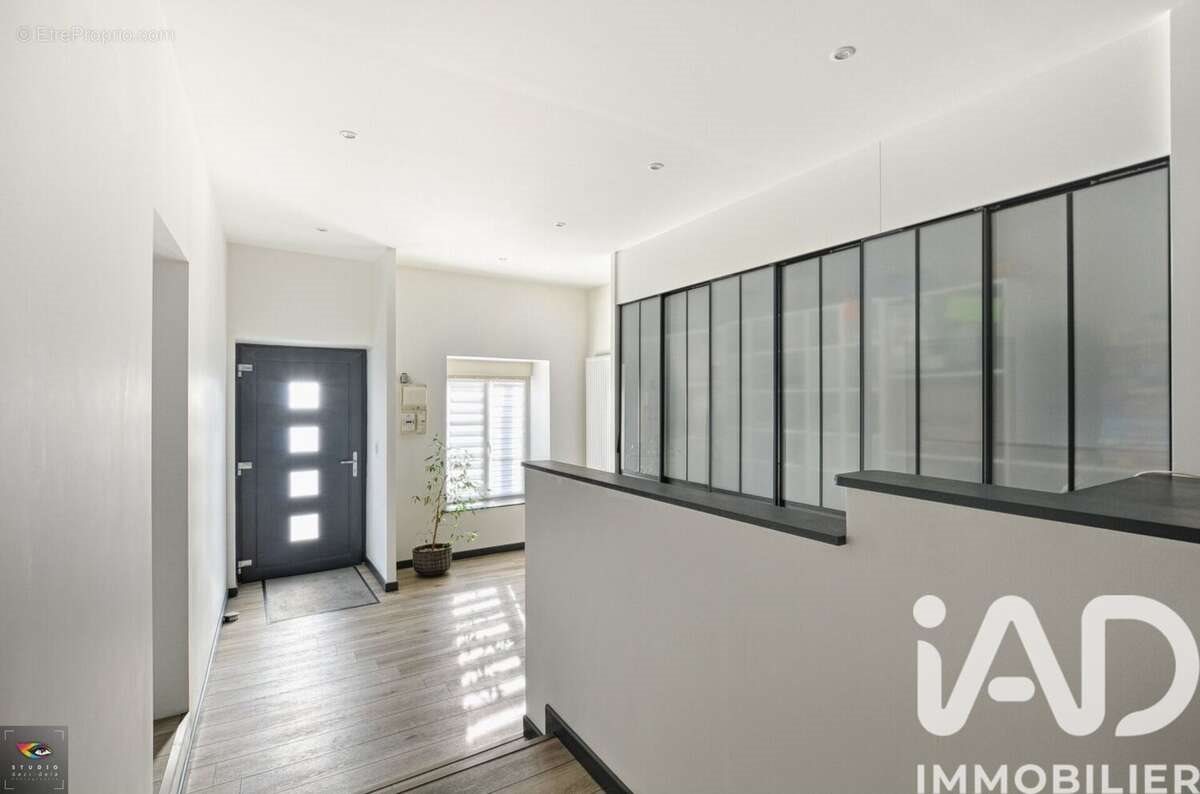 Maison à vendre, 210m², Marange-Silvange