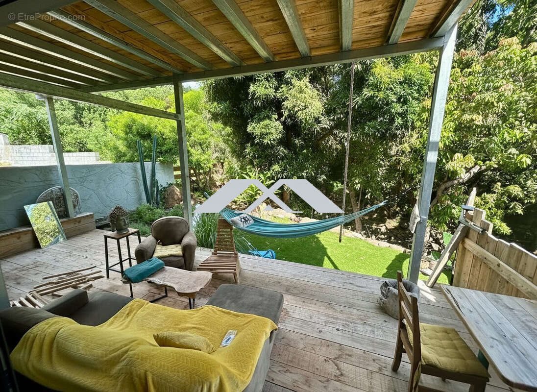 Appartement à vendre, 160m², L'Étang-Salé