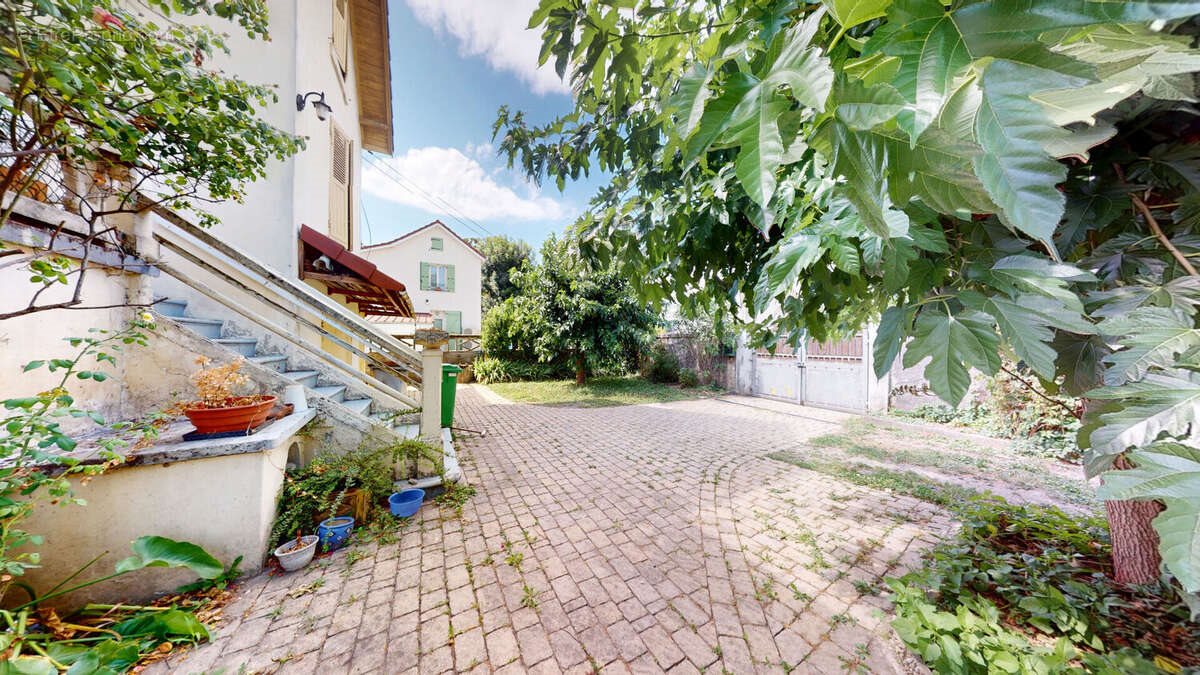 Maison à vendre, 250m², Grenoble