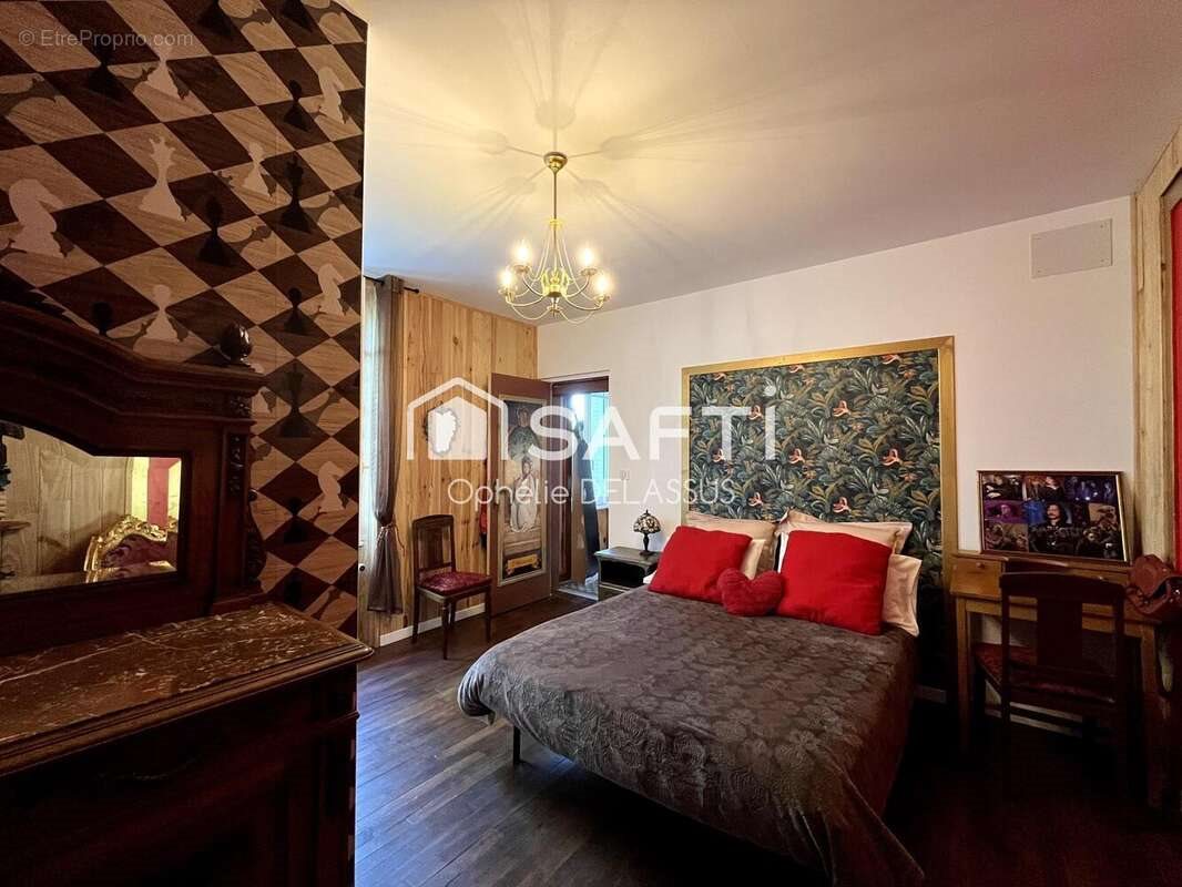 Maison à vendre, 325m², Masseret