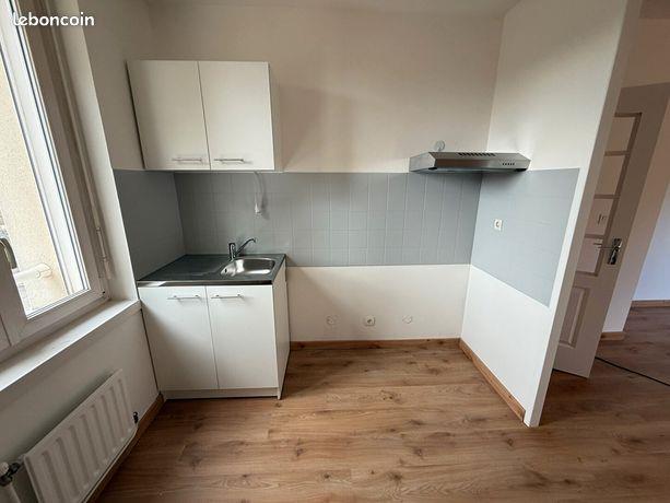 Appartement à vendre, 274m², Saint-Quentin-Fallavier