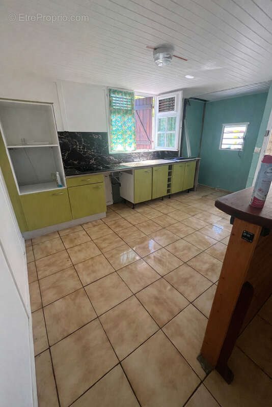 Maison à vendre, 70m², Capesterre-Belle-Eau