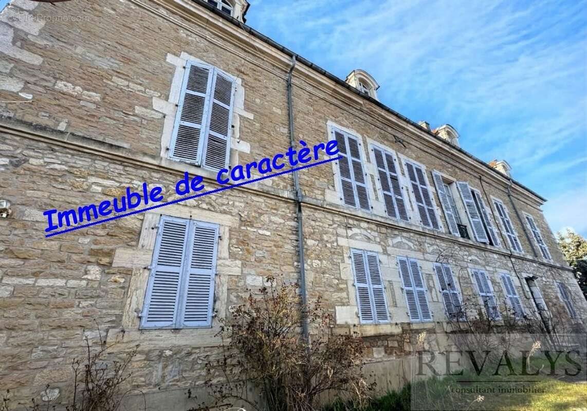 Maison à vendre, 414m², Izier