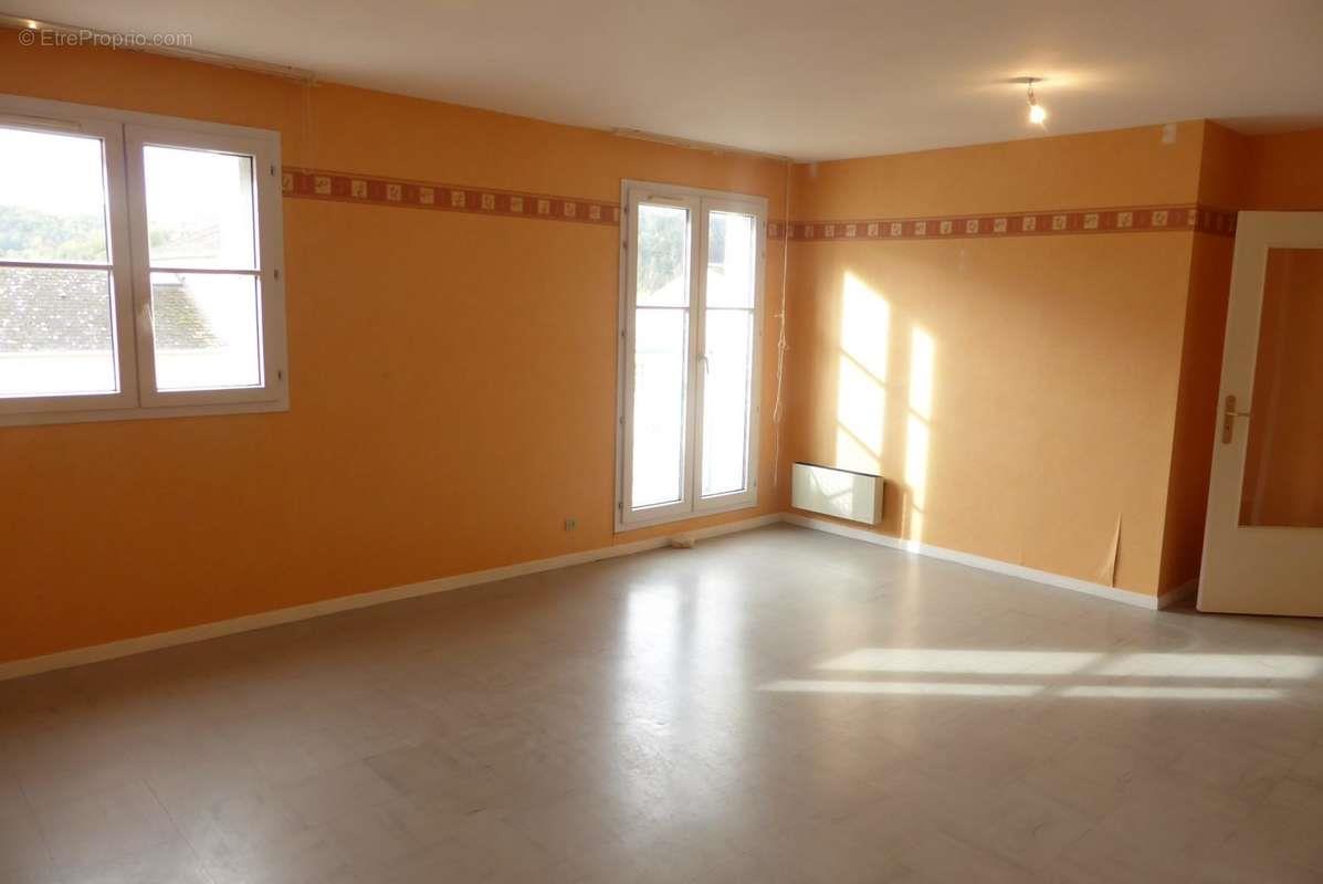 Appartement à vendre, 80m², Givet