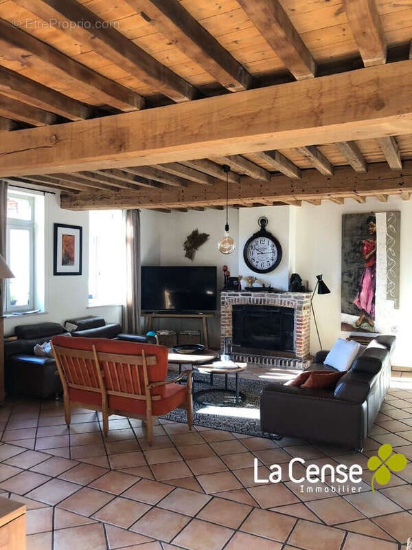 Maison à vendre, 306m², Attiches