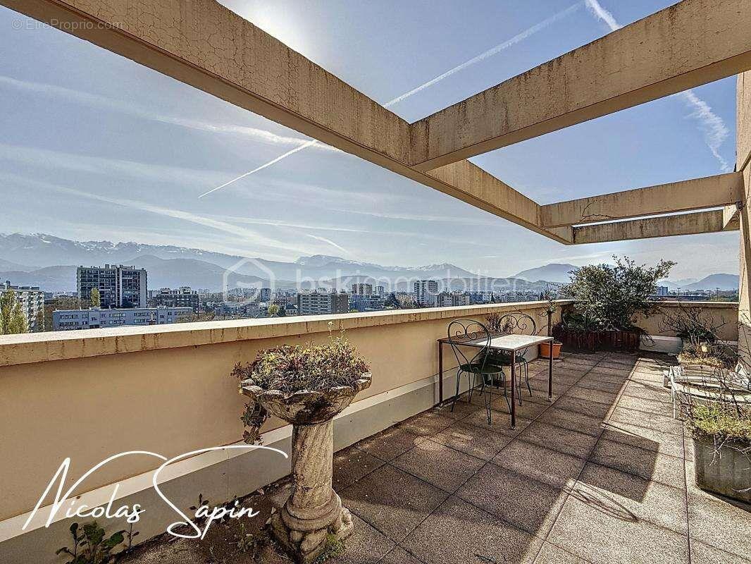 Appartement à vendre, 79m², Grenoble