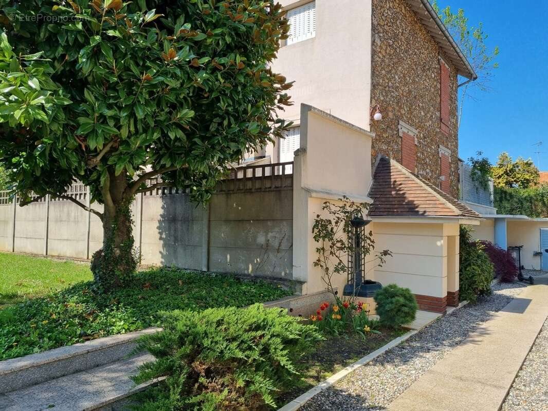 Maison à vendre, 330m², Bourg-la-Reine