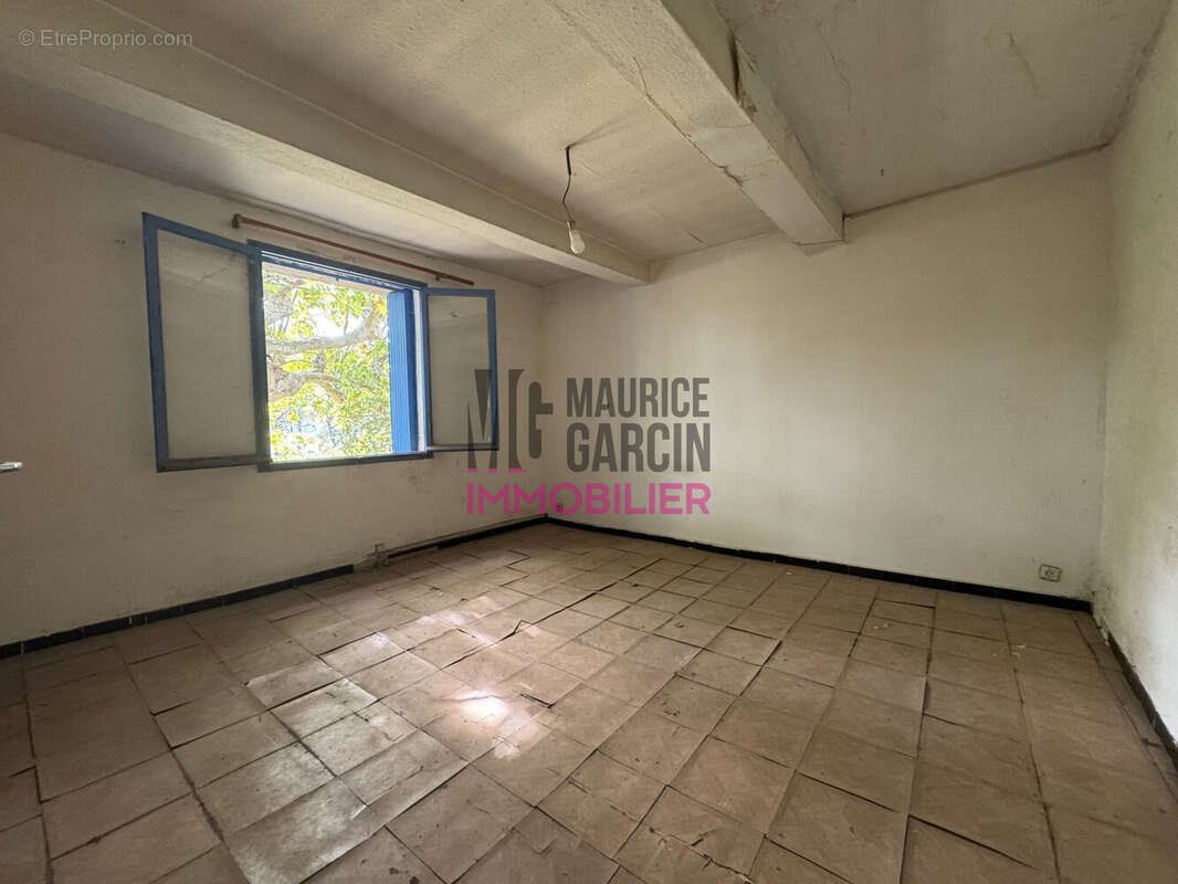 Maison à vendre, 179m², Noves