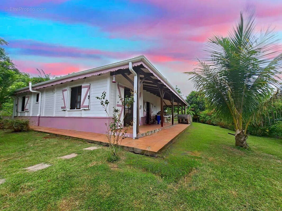 Maison à vendre, 130m², Rivière-Pilote