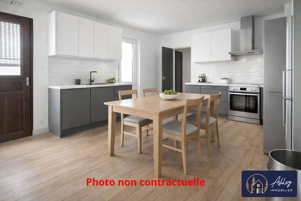 Maison à vendre, 77m², Latronche
