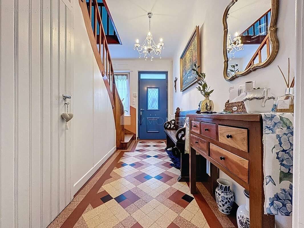 Maison à vendre, 166m², Rombas