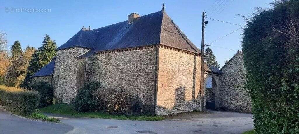 Maison à vendre, 171m², Merléac