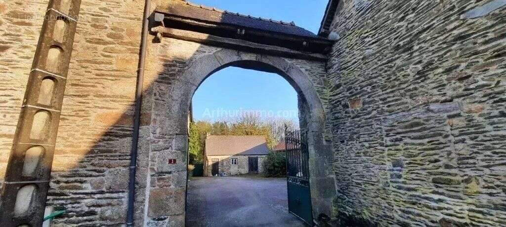 Maison à vendre, 171m², Merléac