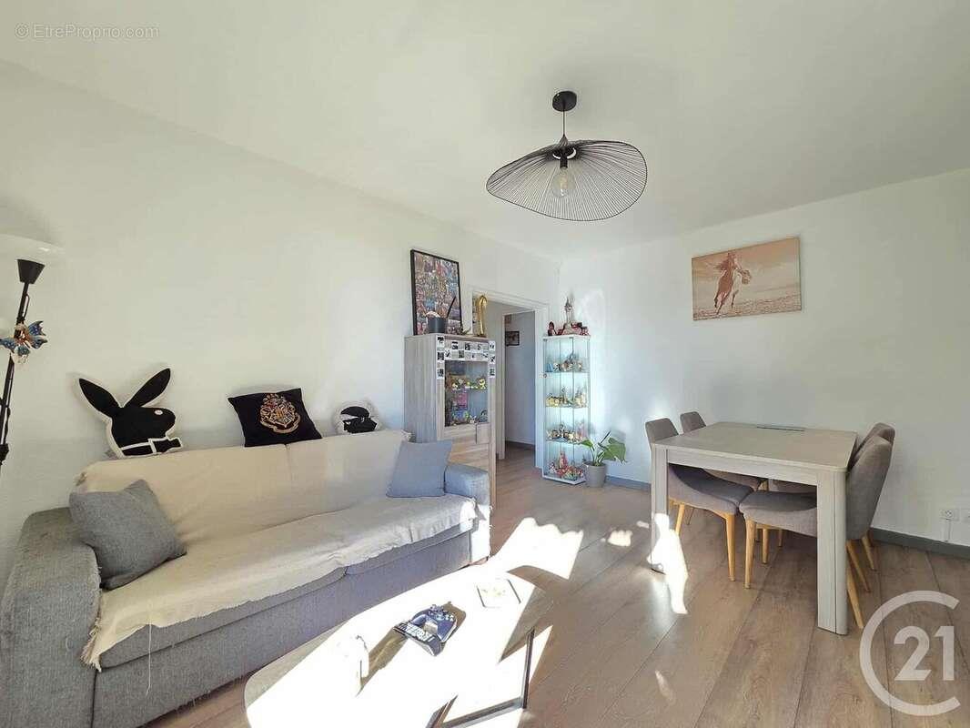 Appartement à vendre, 59m², Toulon