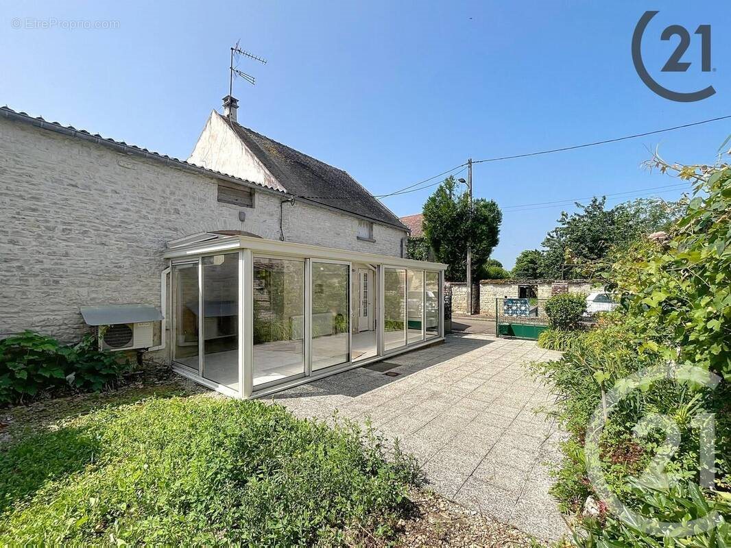 Maison à vendre, 140m², Nitry