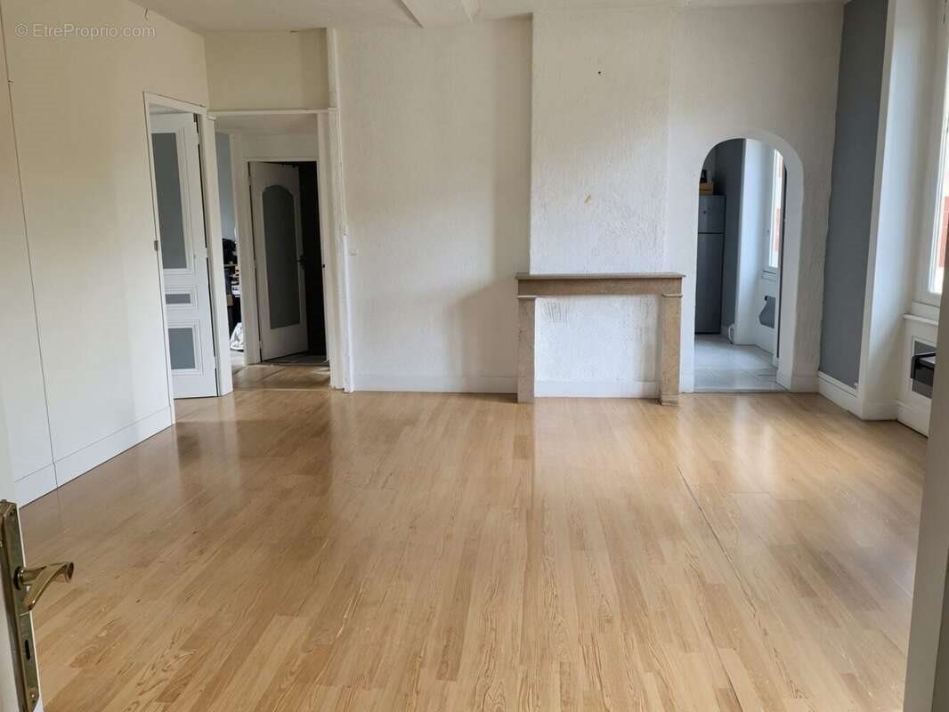 Appartement à vendre, 84m², Saint-Just-Saint-Rambert