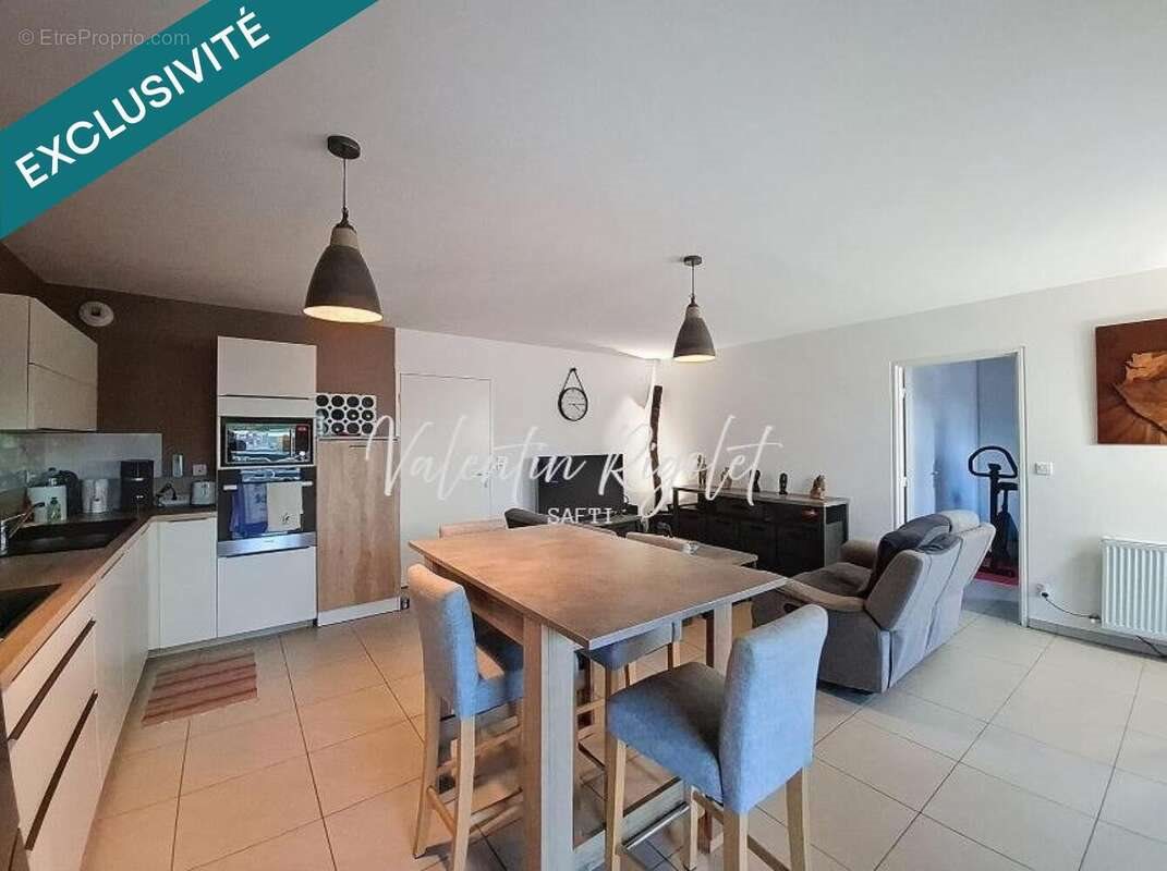 Appartement à vendre, 80m², Tavaco