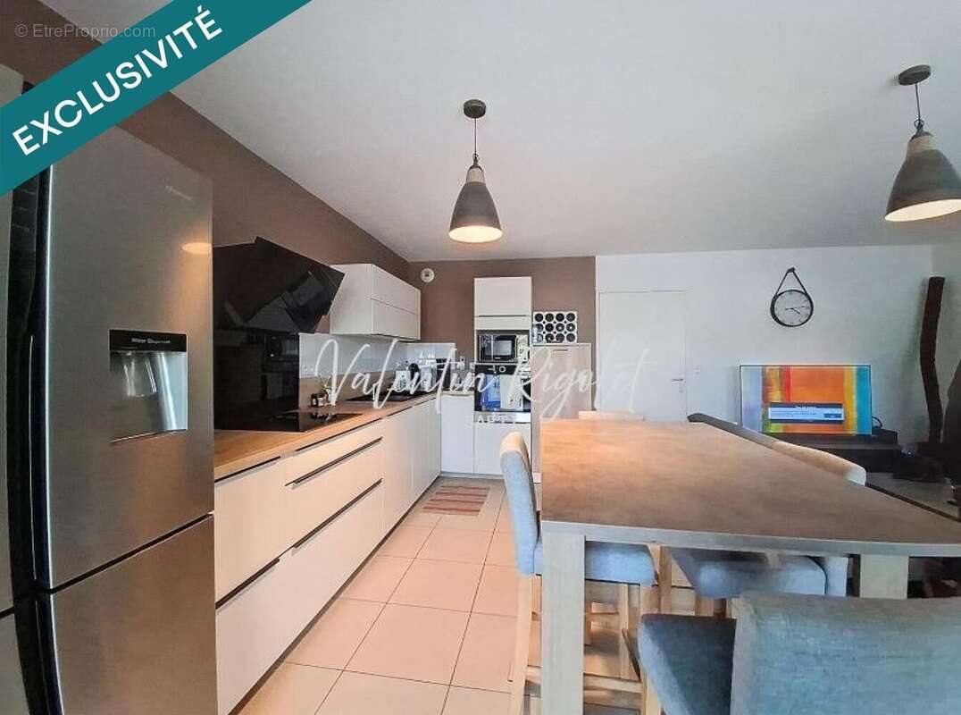 Appartement à vendre, 80m², Tavaco