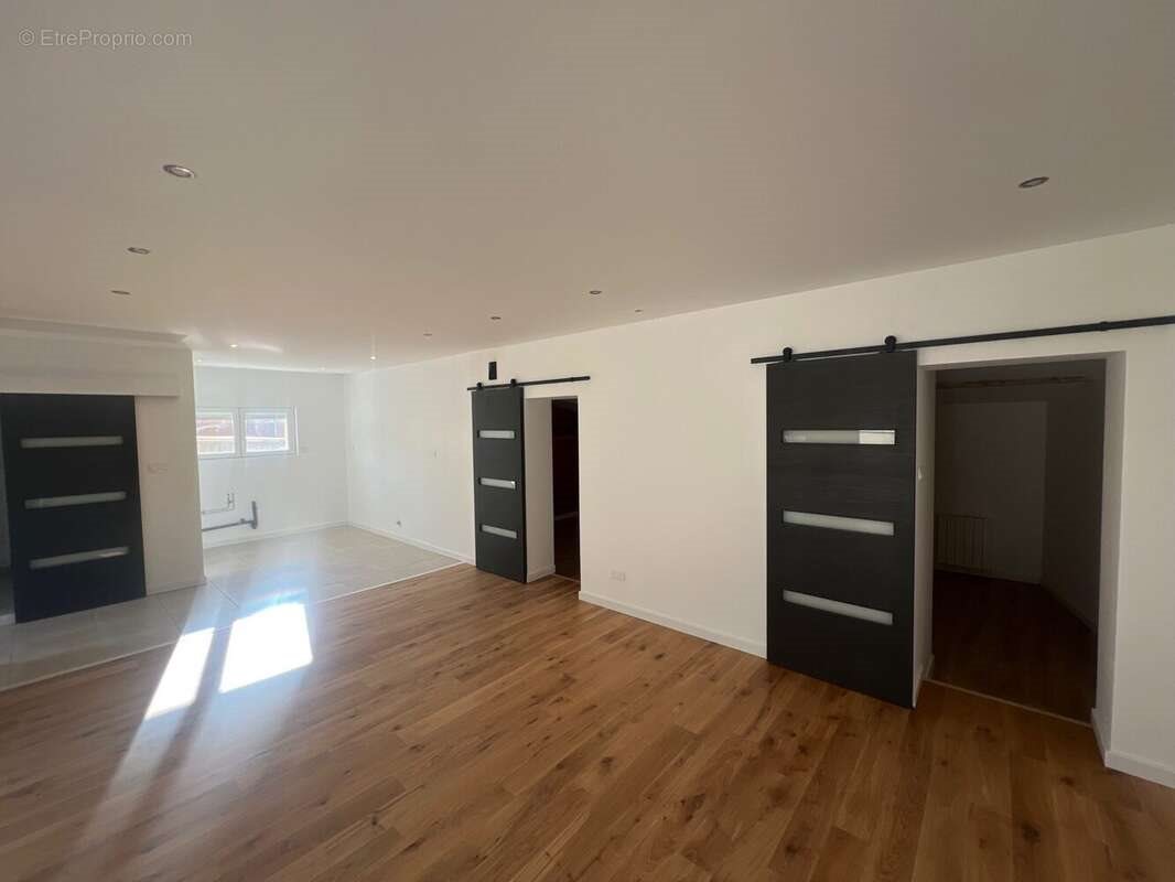 Maison à vendre, 80m², Saint-Marcellin-en-Forez