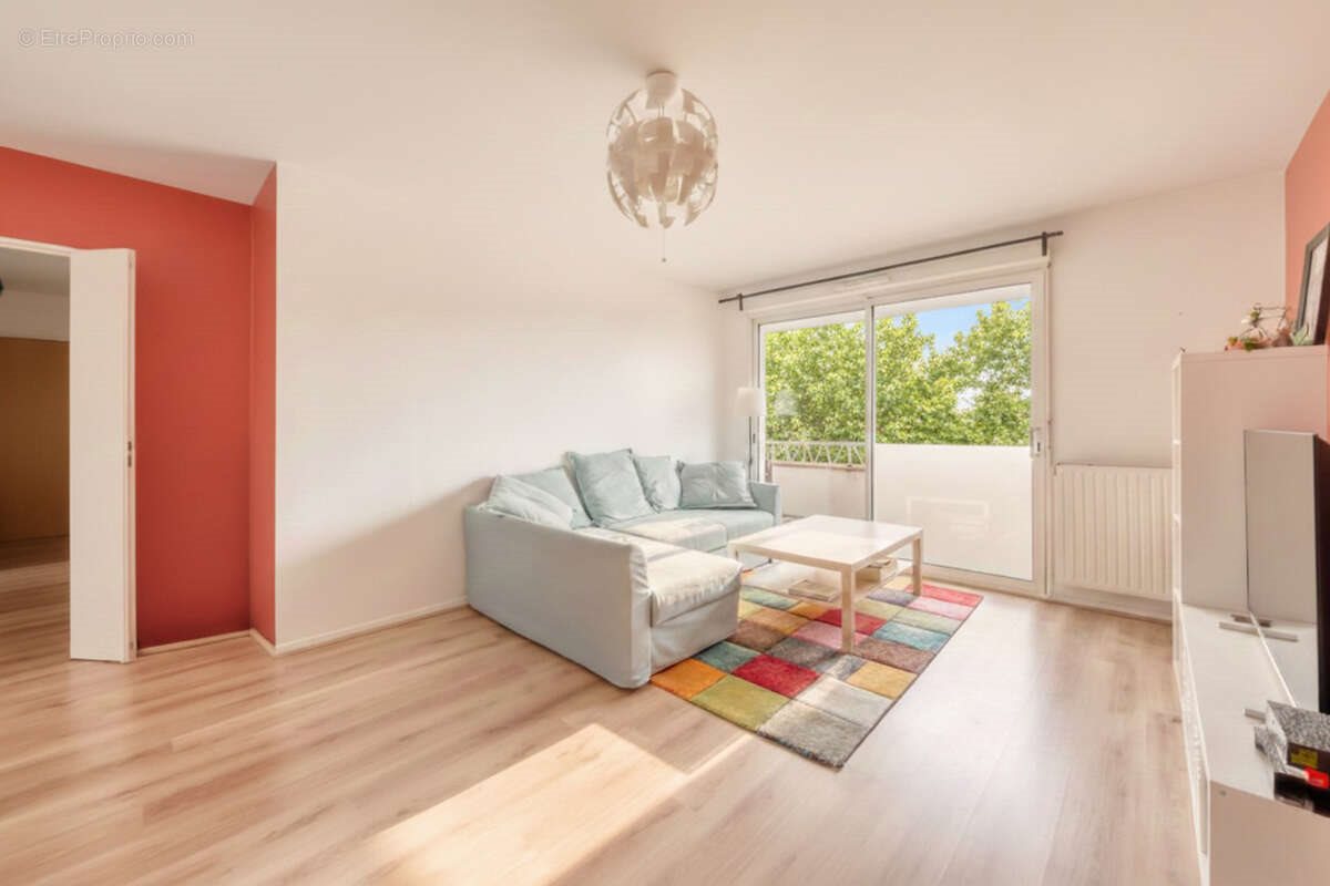 Appartement à vendre, 77m², Saint-Jacques-de-la-Lande