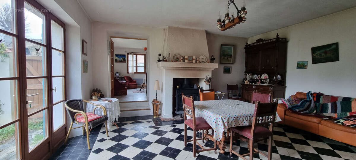 Maison à vendre, 130m², Epernon