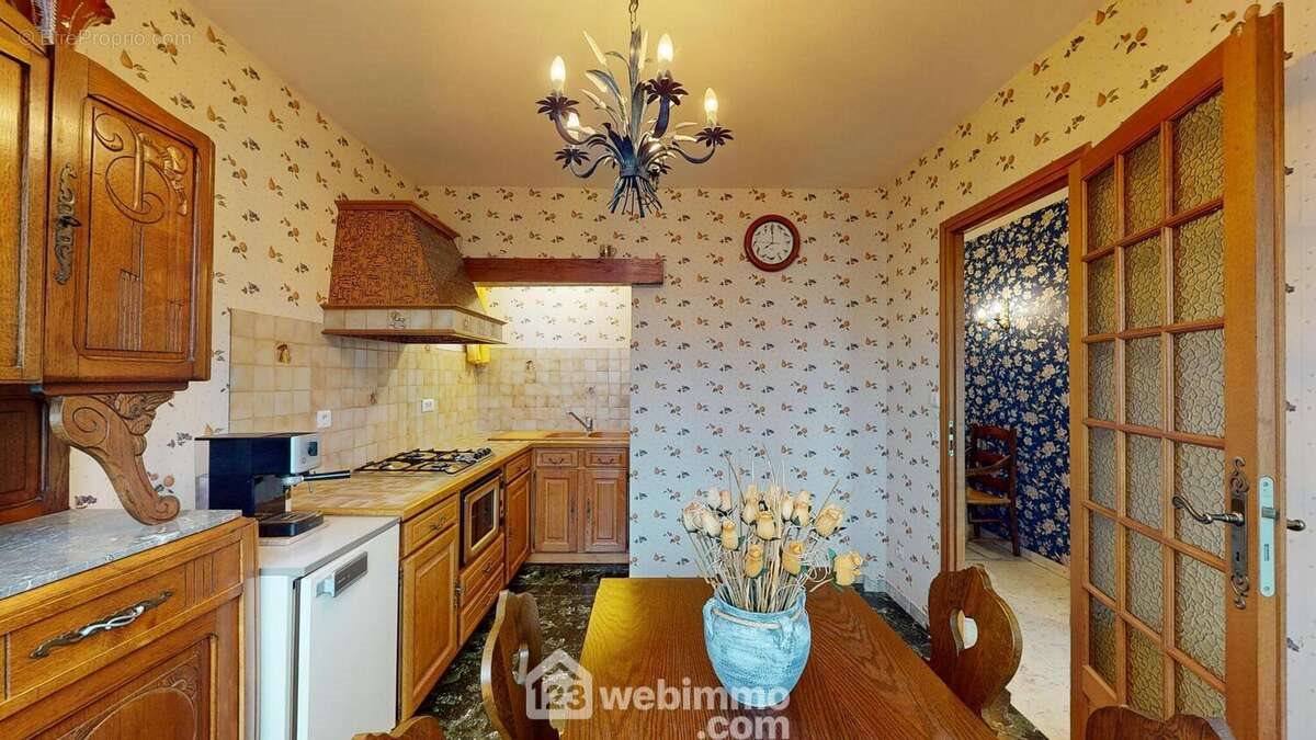 Maison à vendre, 136m², Lacroix-Saint-Ouen