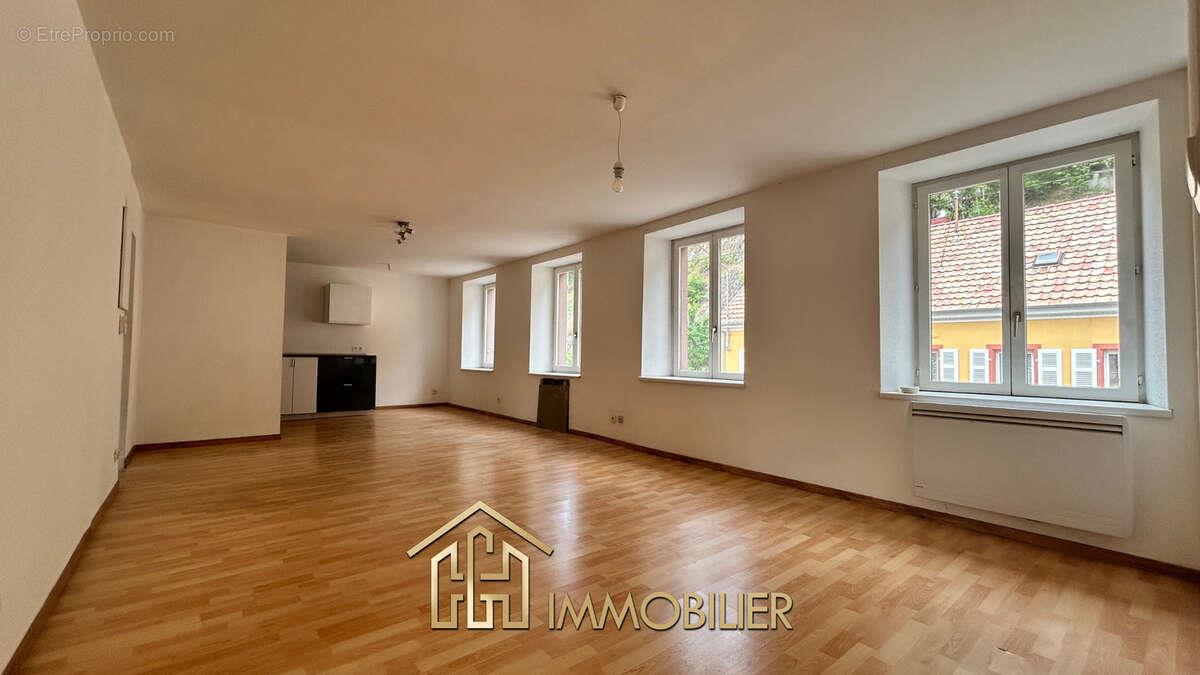 Appartement à vendre, 248m², Sainte-Croix-aux-Mines
