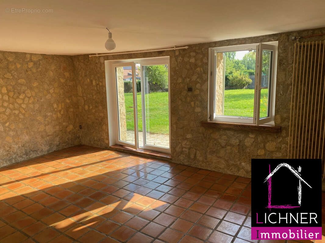 Maison à vendre, 101m², Barst