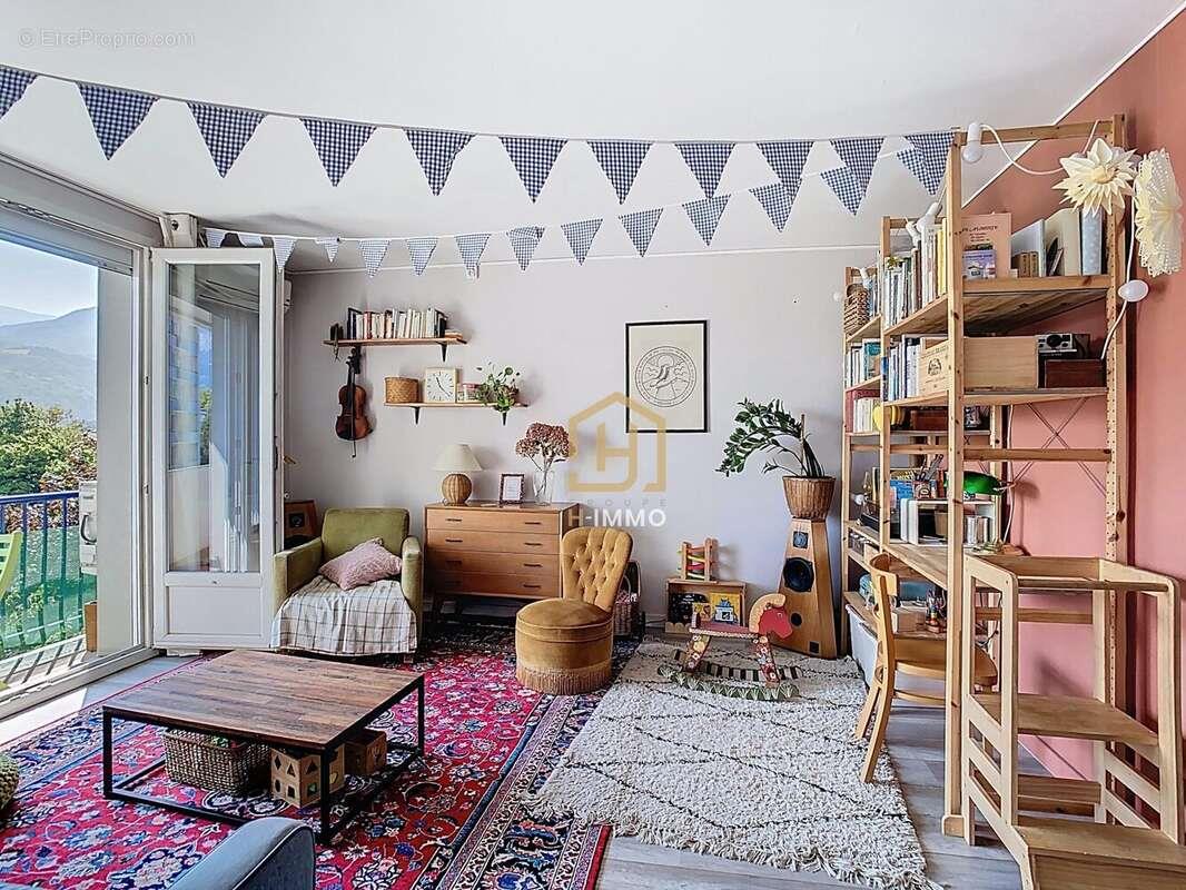 Appartement à vendre, 71m², Grenoble