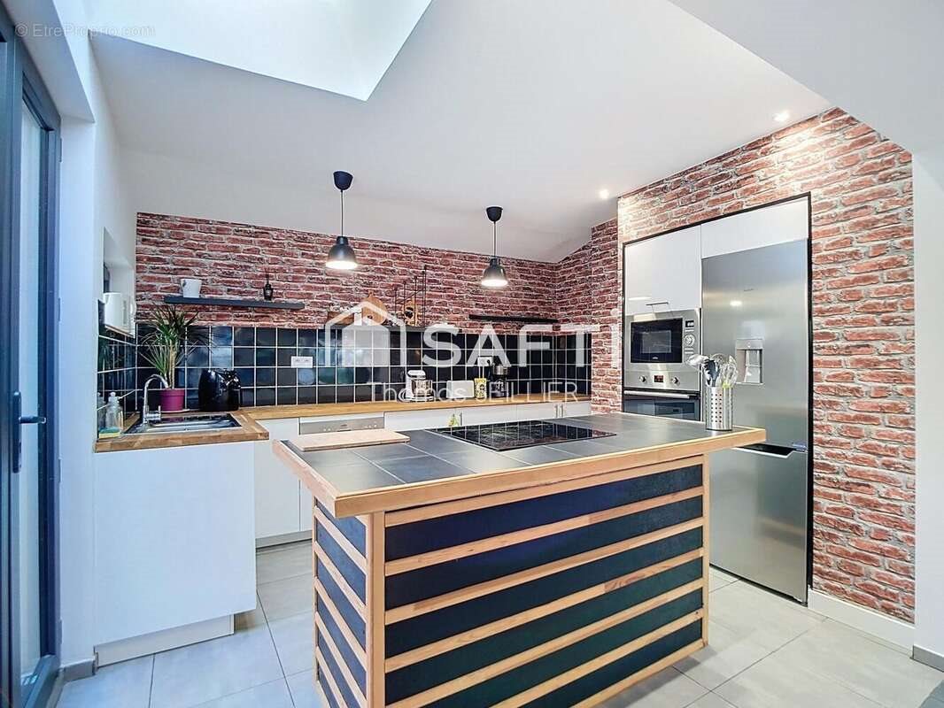 Maison à vendre, 135m², Lys-lez-Lannoy