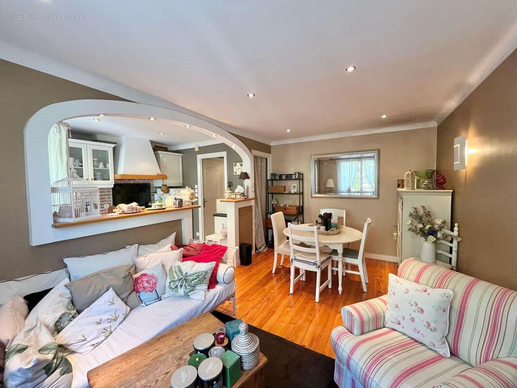 Appartement à vendre, 45m², Saint-Etienne