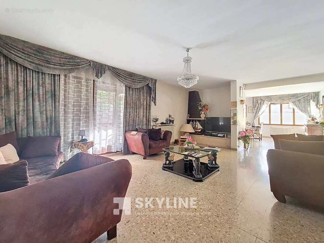 Maison à vendre, 223m², Marseille 14ème