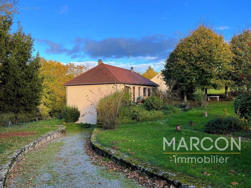 Maison à vendre, 129m², Sainte-Feyre