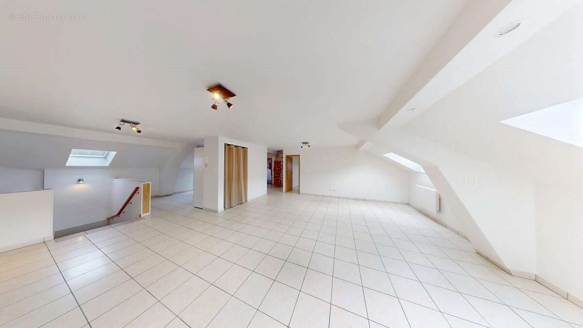 Appartement à vendre, 91m², Knutange