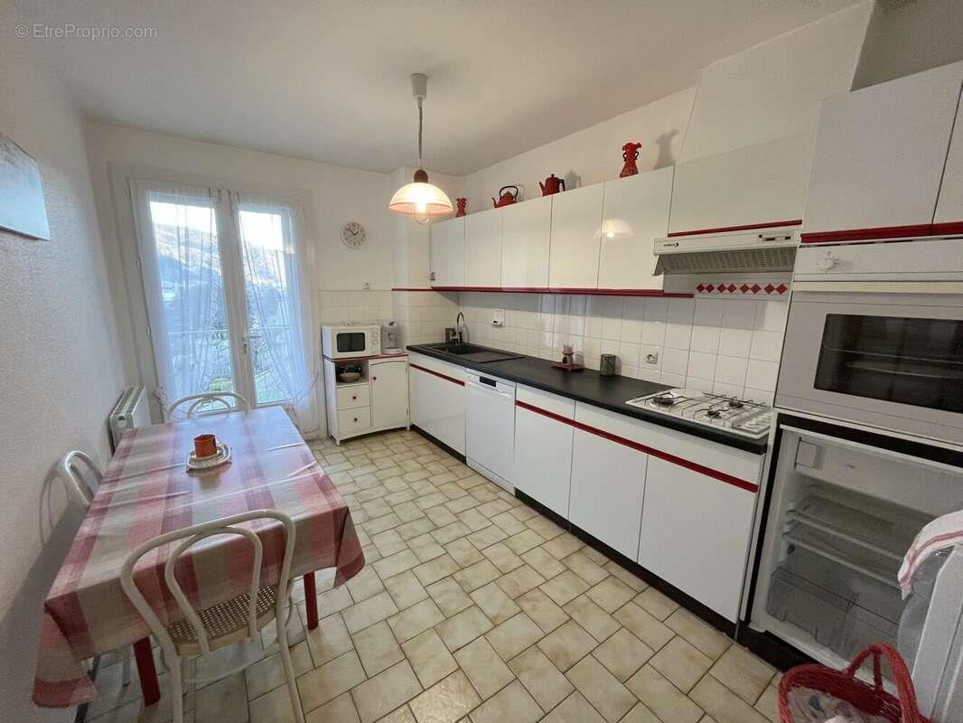 Appartement à vendre, 89m², Le Cheylard