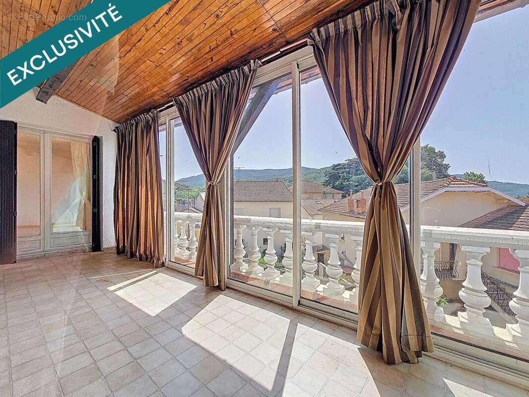 Maison à vendre, 227m², Le Bousquet-d'Orb